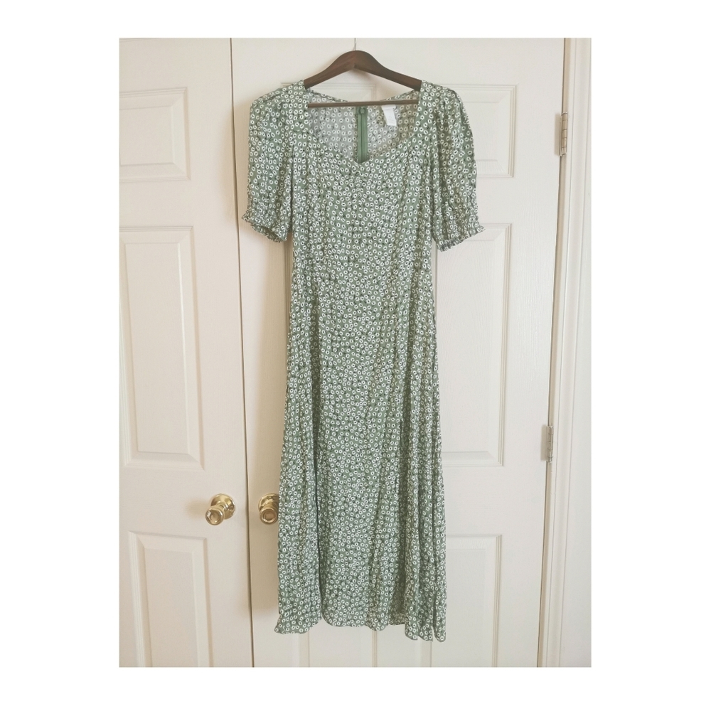H&M green floral midi dress size S
